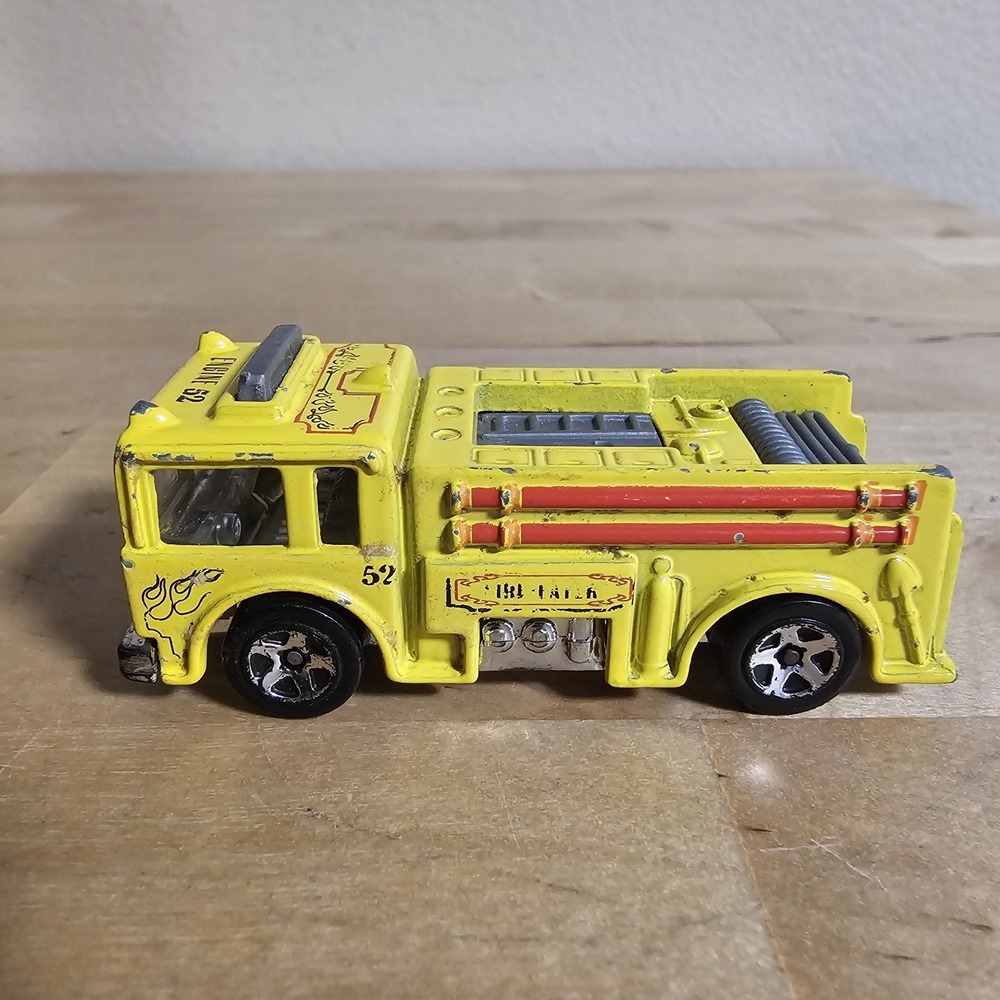 Vintage Hot Wheels 1976 Mattel‎ Fire Eater Fire Truck Yellow Rare Original Old - Picture 2 of 8